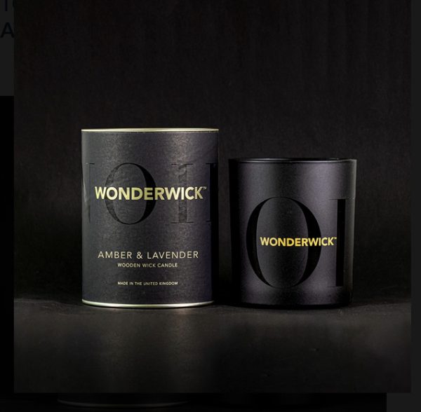 The Country Candle Company Wonderwick Amber and Lavender scented candle with a wooden wick to create a relaxing real fire crackle