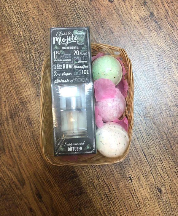 Mojito diffuser and bath bomb gift set