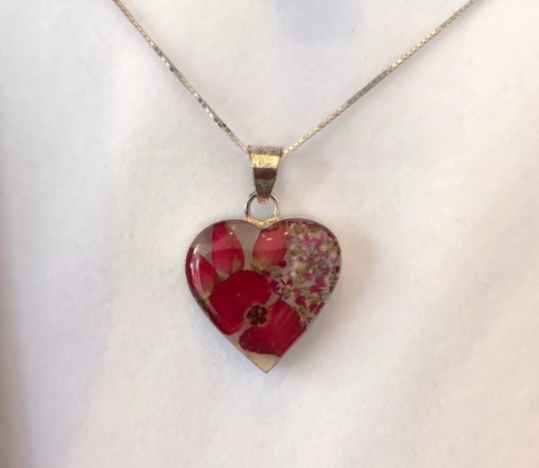 Real mixed flower silver heart necklace