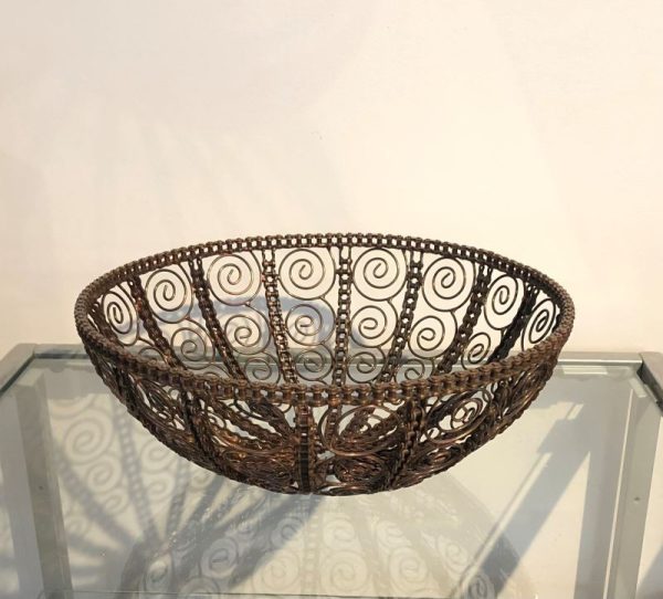 Decorative bowl made from recycled bike chains