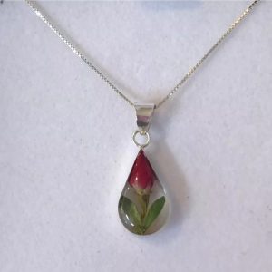 Rosebud silver teardrop pendent necklace
