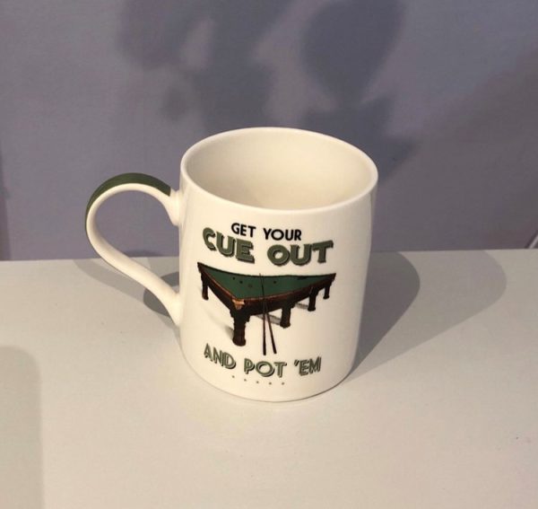 get our cue out and pot em novelty gift mug