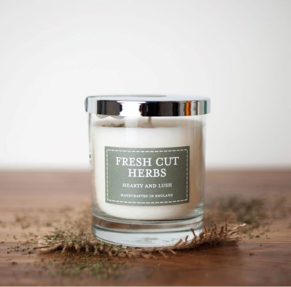 Fresh herbs scented soy waxcandle